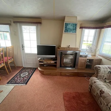 Seaside Chalet Quilty